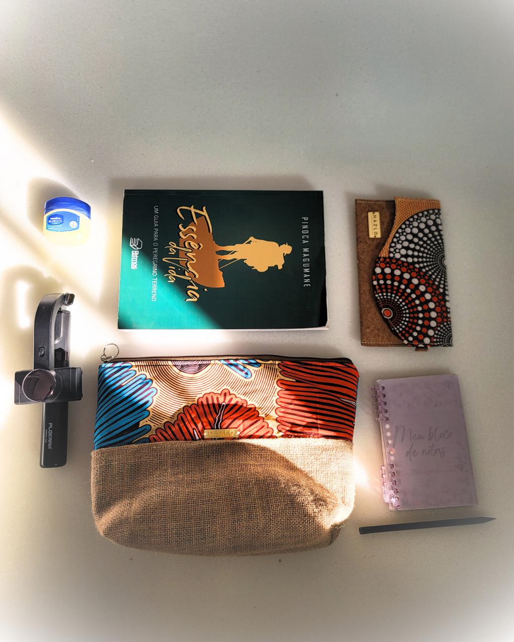 Necessaire